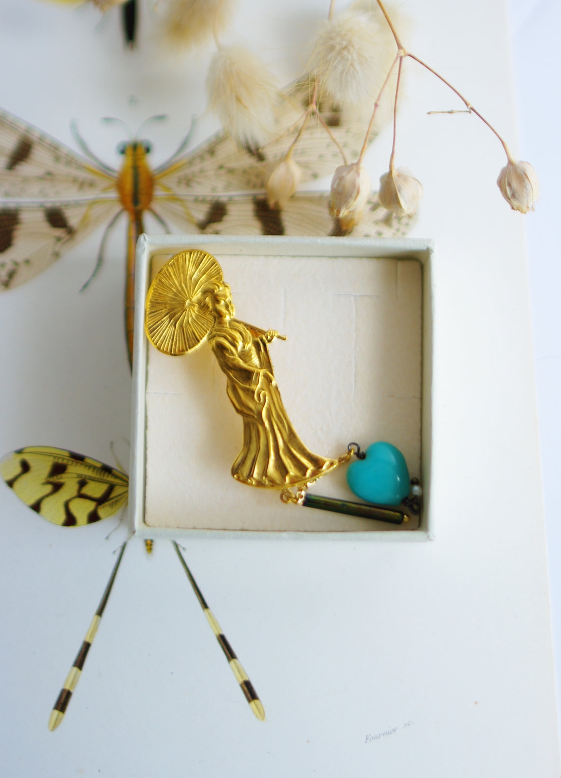 broche geisha