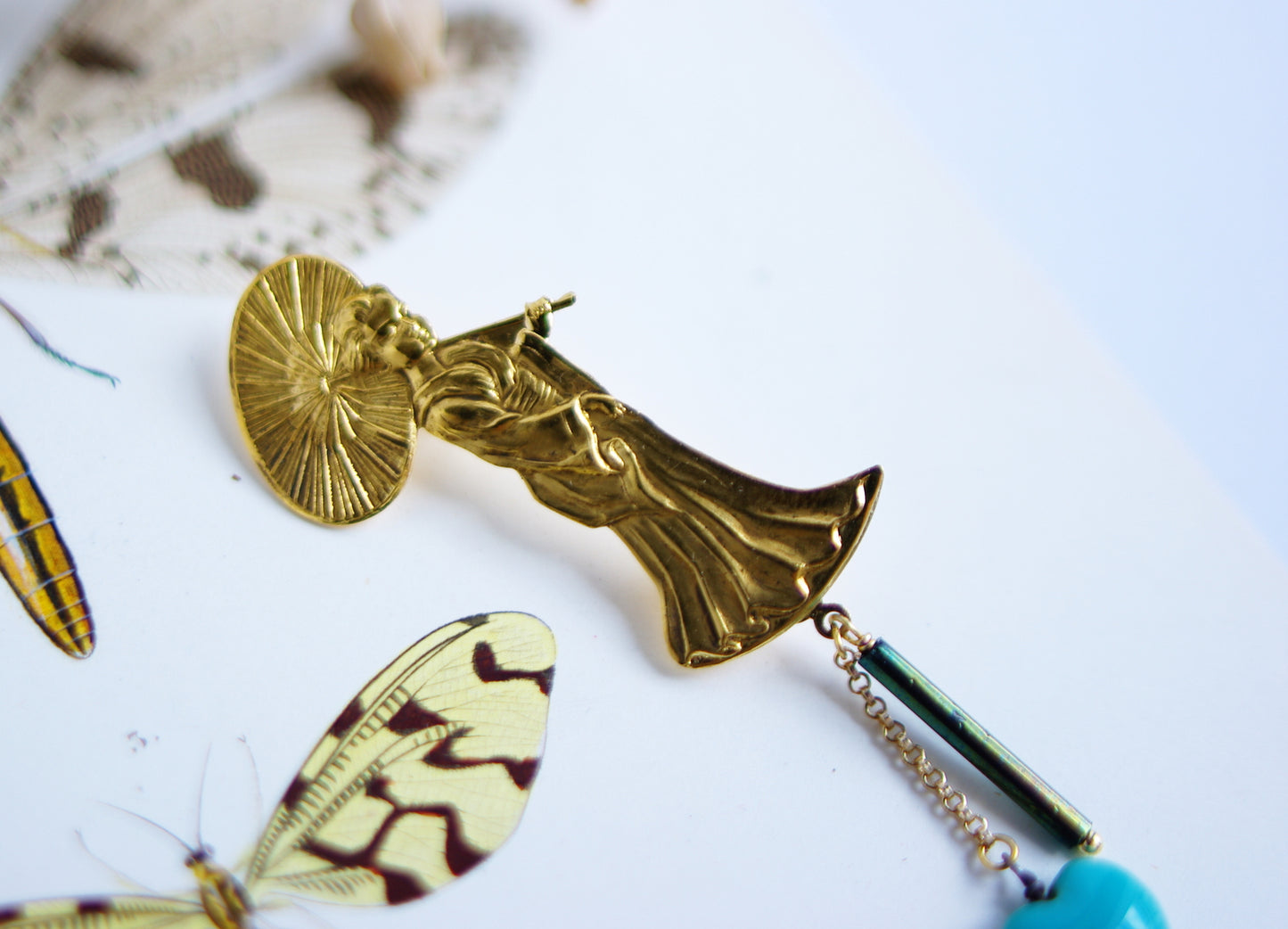 broche geisha