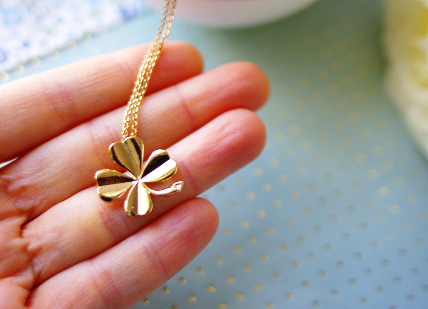 pendentif trèfle