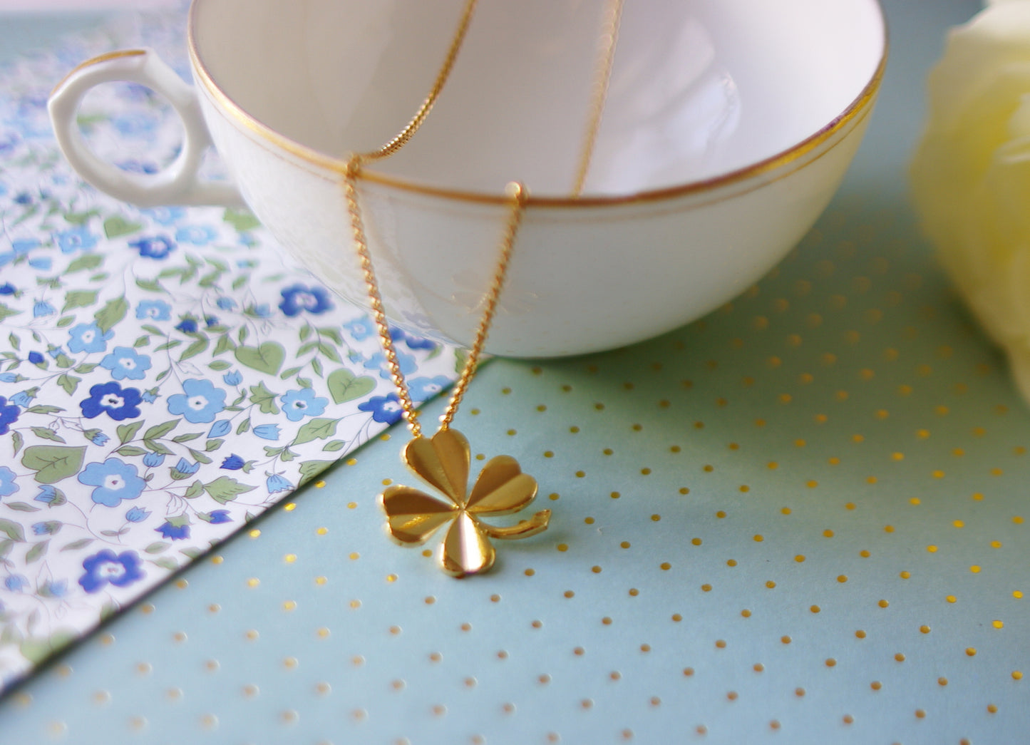 pendentif trèfle