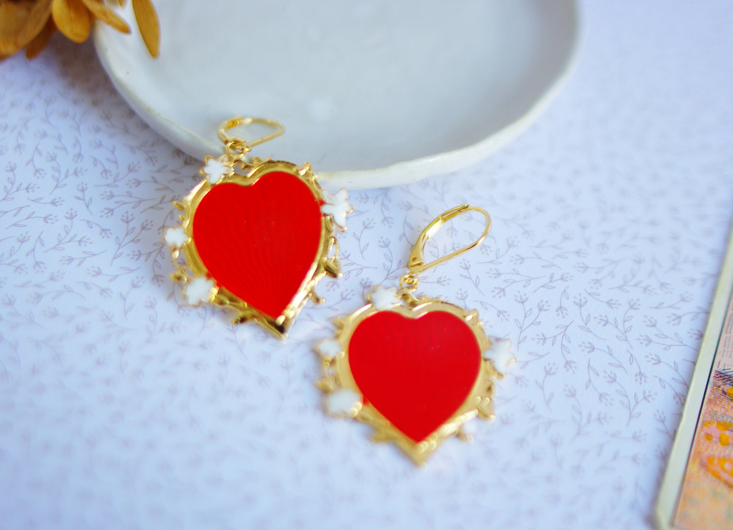 boucles d'oreilles coeurs baroque