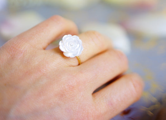 bague rose nacre