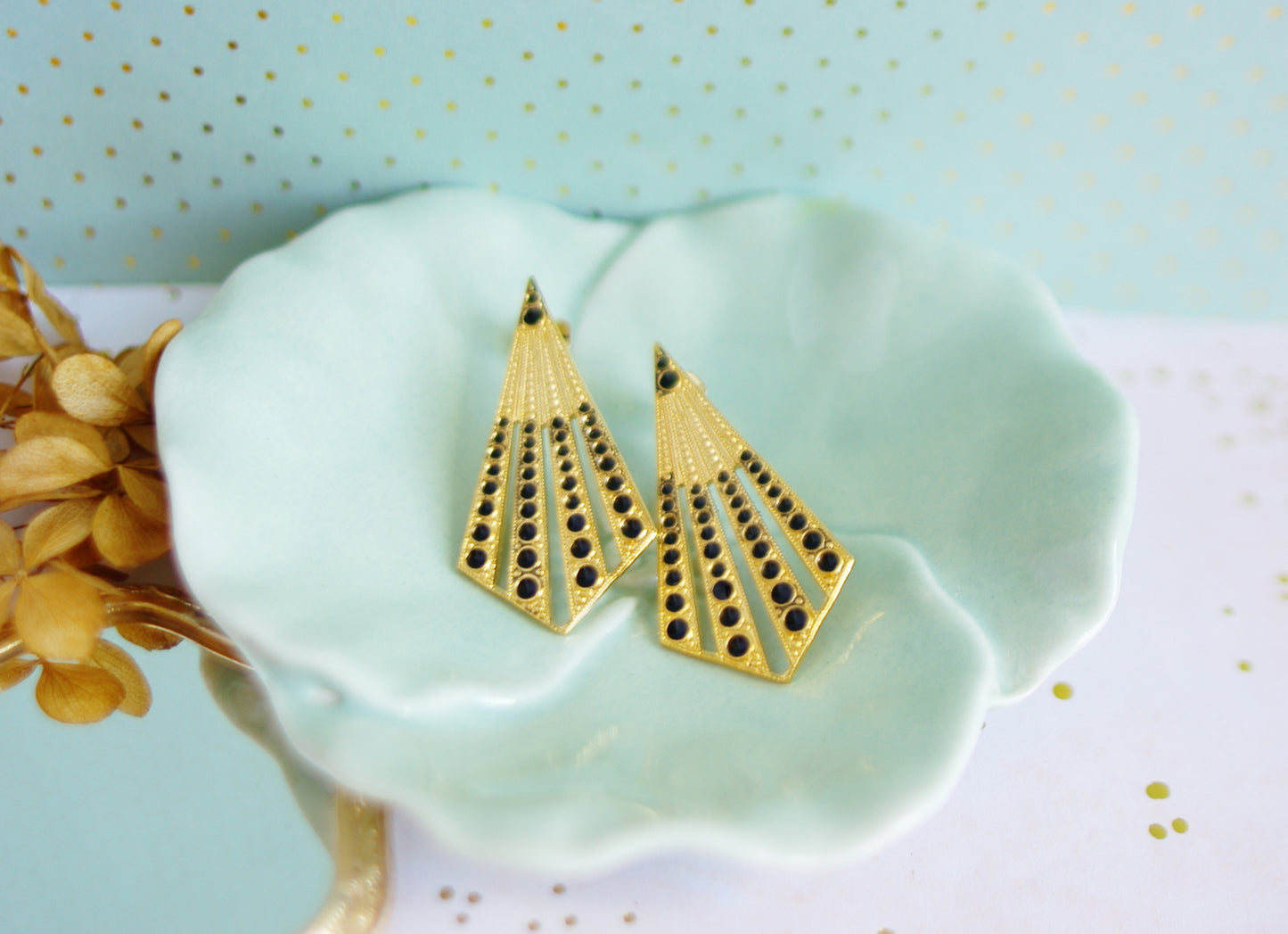 boucles d'oreilles Isis