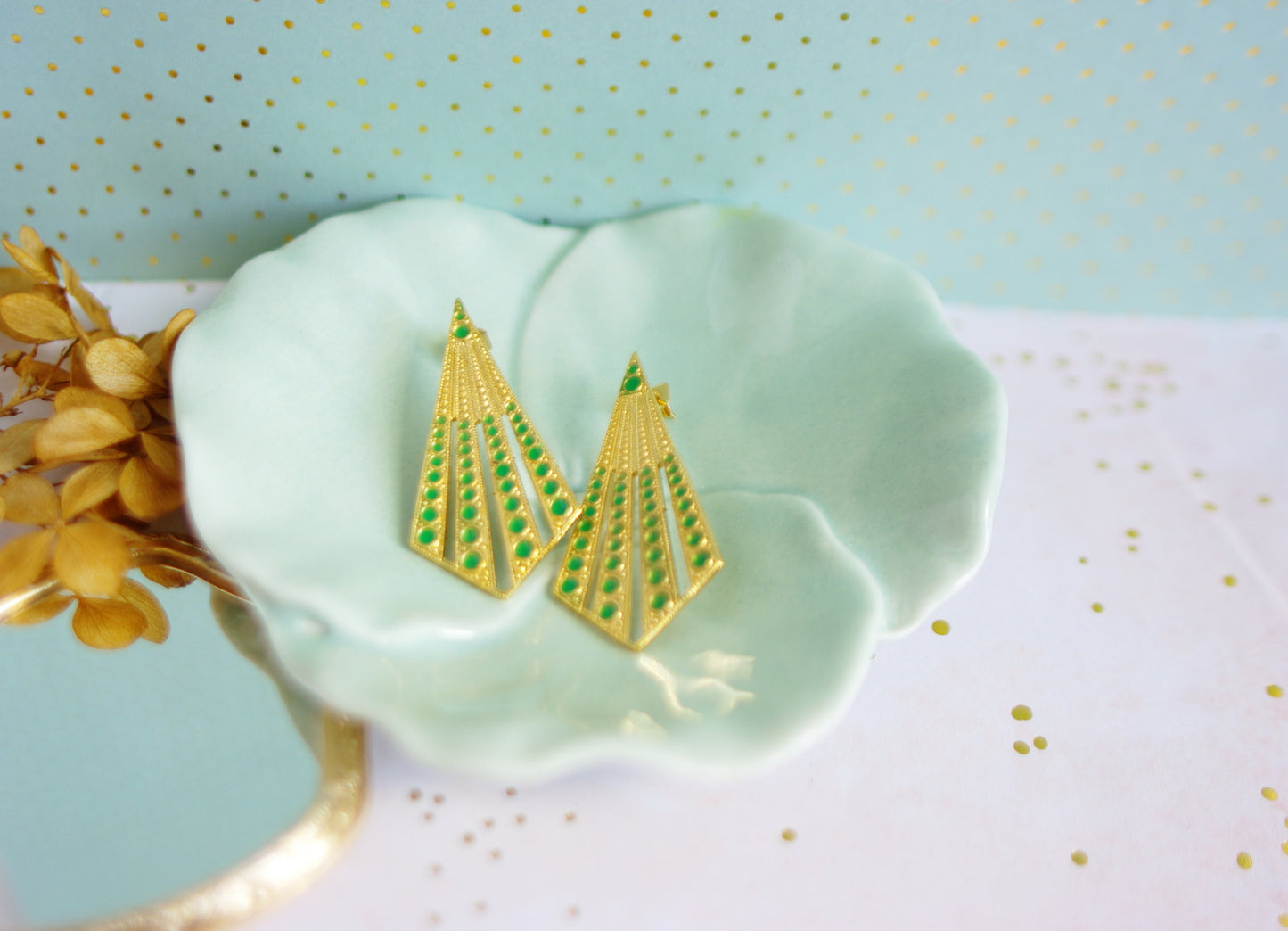 boucles d'oreilles Isis