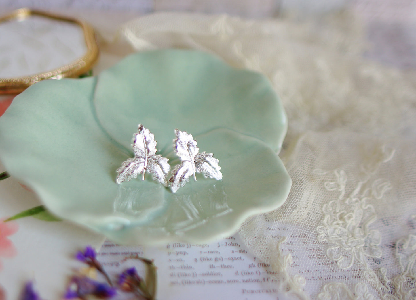 boucles d'oreilles feuilles