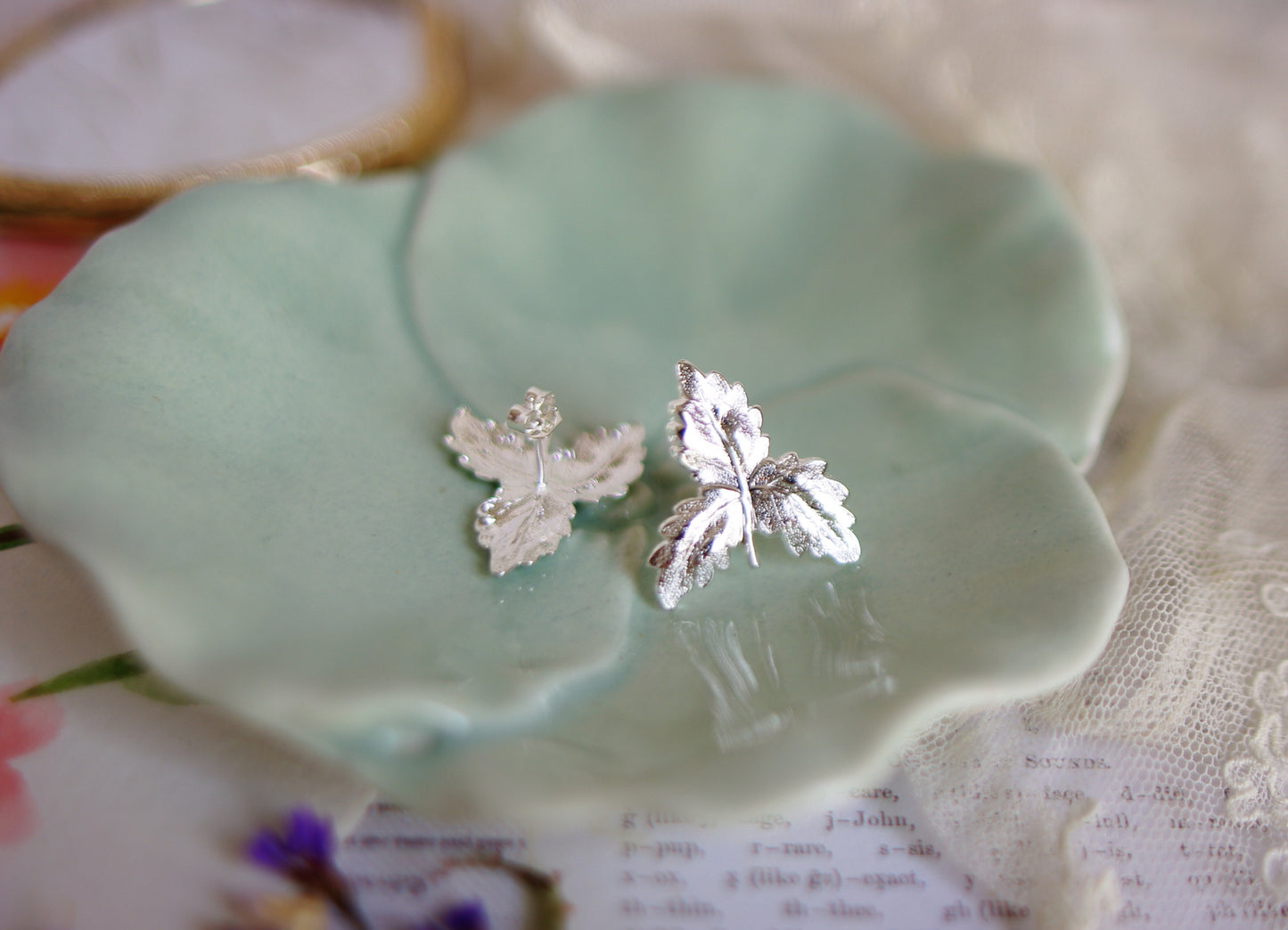 boucles d'oreilles feuilles