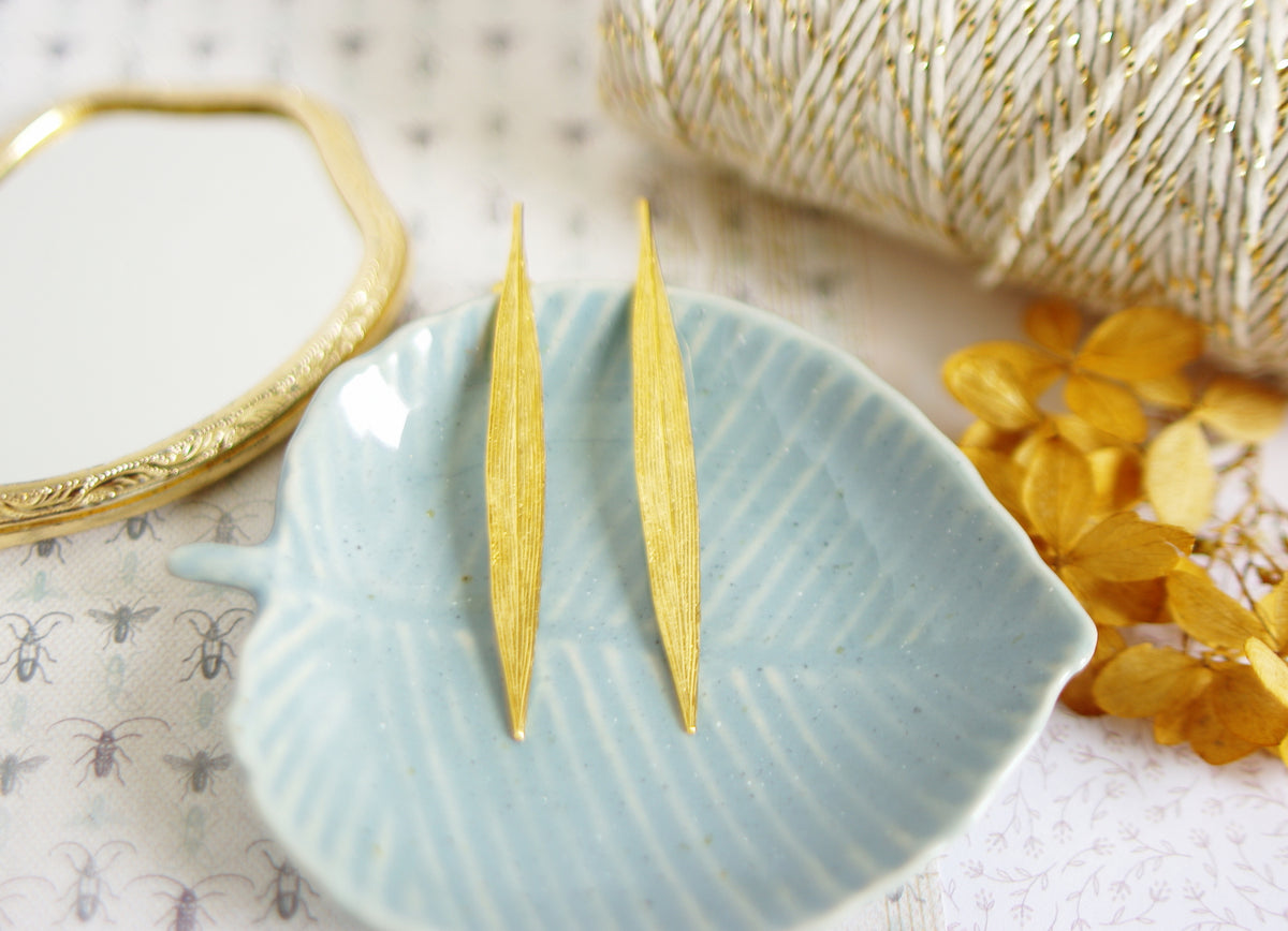 Boucles d’oreilles Feuilles , métal argenté ou doré