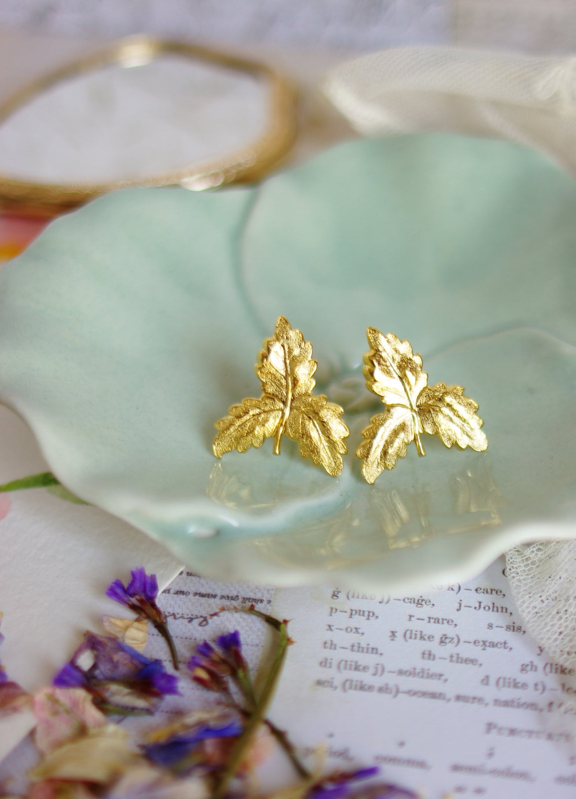 boucles d'oreilles feuilles