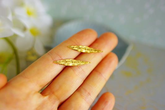 boucles d'oreilles minis feuilles