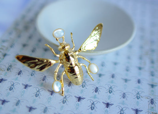 broches insectes