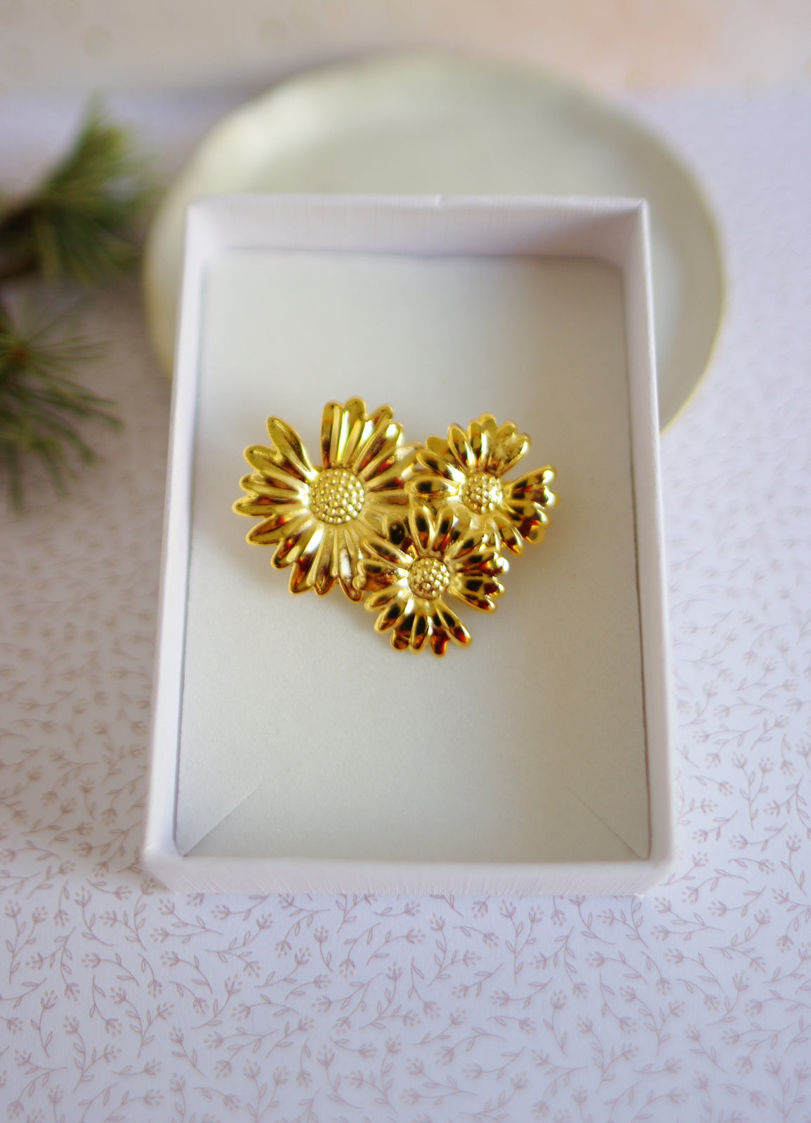 broche tournesols