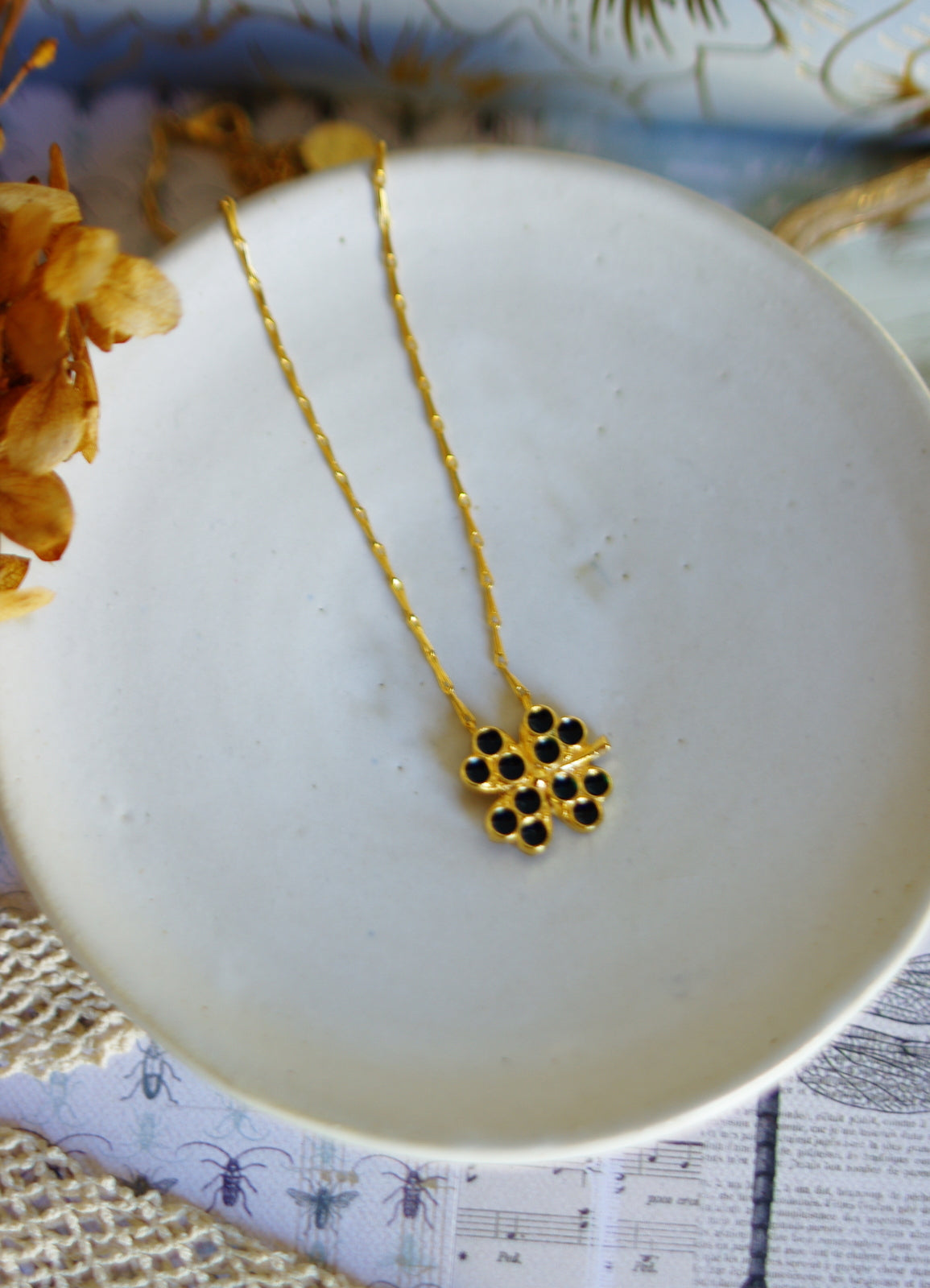 pendentif porte bonheur