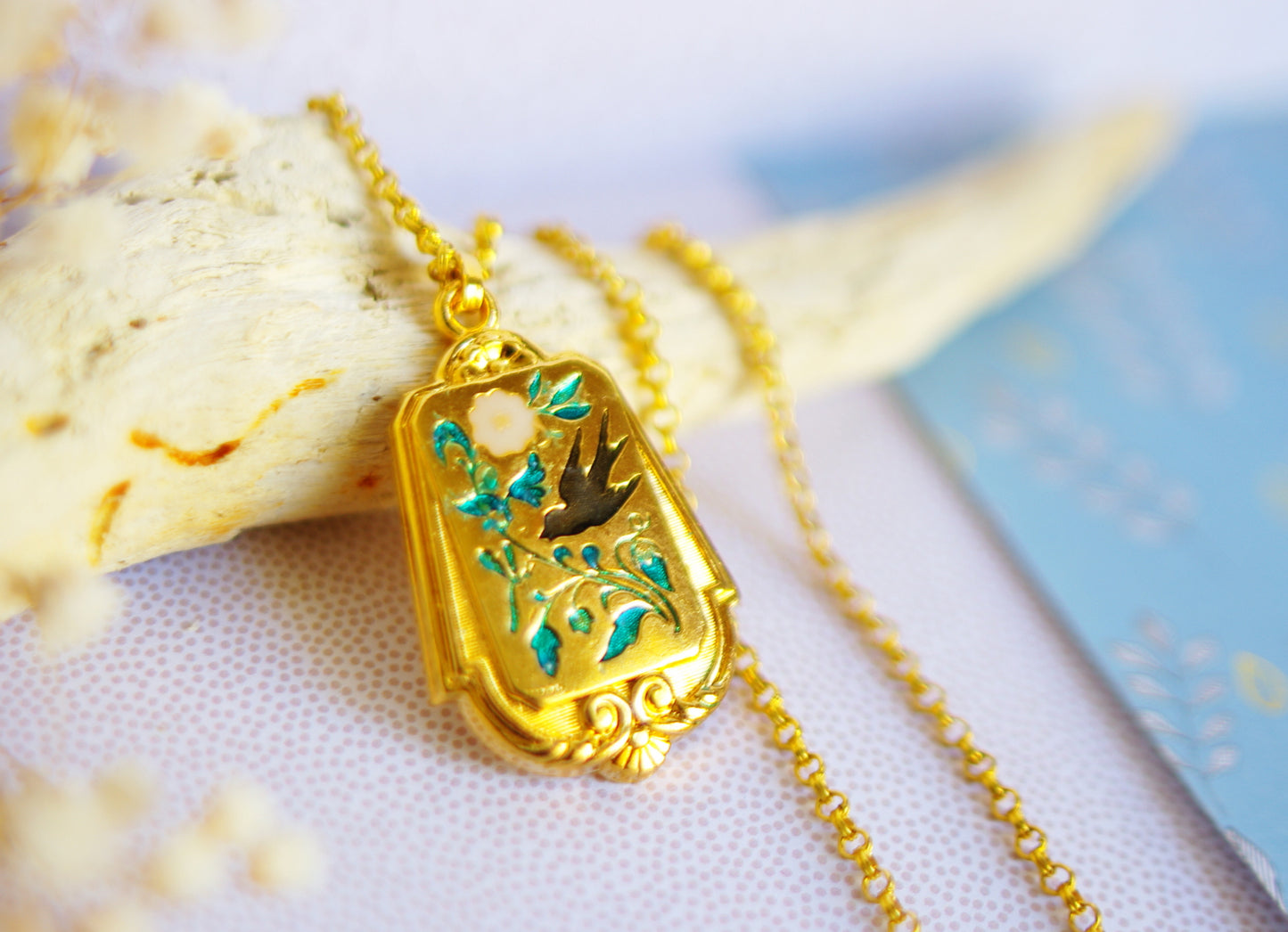 collier oiseau