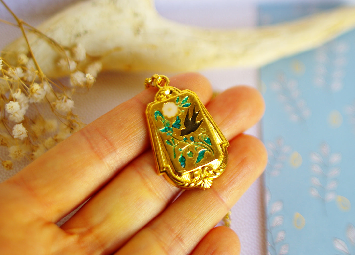 collier oiseau